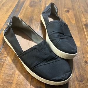 Black Toms